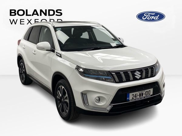 Suzuki Vitara SUV, Petrol Hybrid, 2024, White