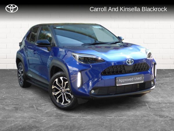 Toyota Yaris Cross Hatchback, Petrol Hybrid, 2024, Blue
