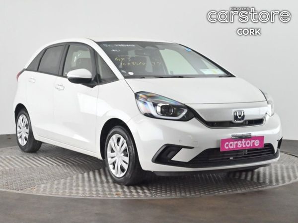 Honda Fit Hatchback, Petrol Hybrid, 2021, White
