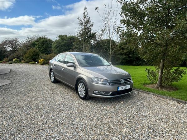Volkswagen Passat Saloon, Diesel, 2013, Brown