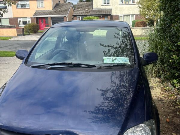 Volkswagen Fox Hatchback, Petrol, 2006, Blue