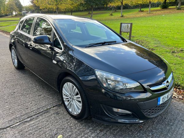 Opel Astra MPV, Petrol, 2015, Black