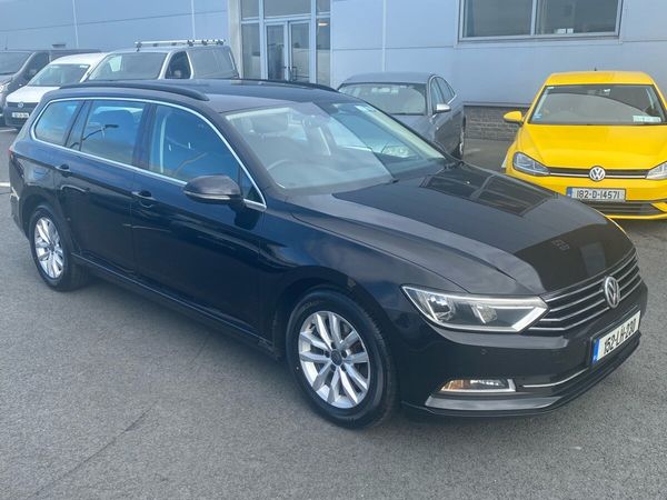 Volkswagen Passat Estate/Jeep, Diesel, 2015, Black