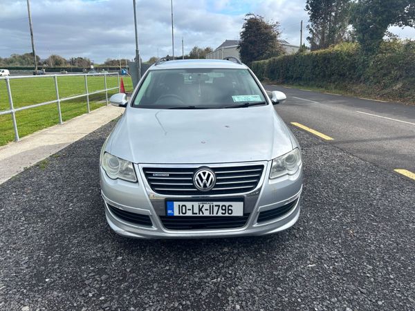 Volkswagen Passat Estate, Diesel, 2010, Silver