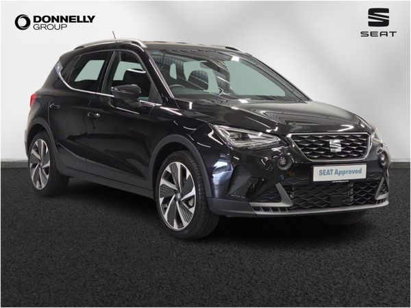 SEAT Arona Hatchback, Petrol, 2025, Black
