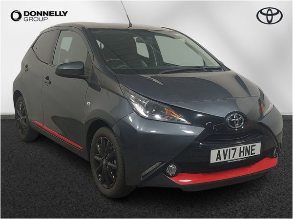 Toyota Aygo Hatchback, Petrol, 2017, Grey