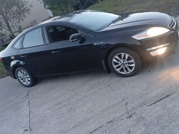 Ford Mondeo Hatchback, Diesel, 2012, Black