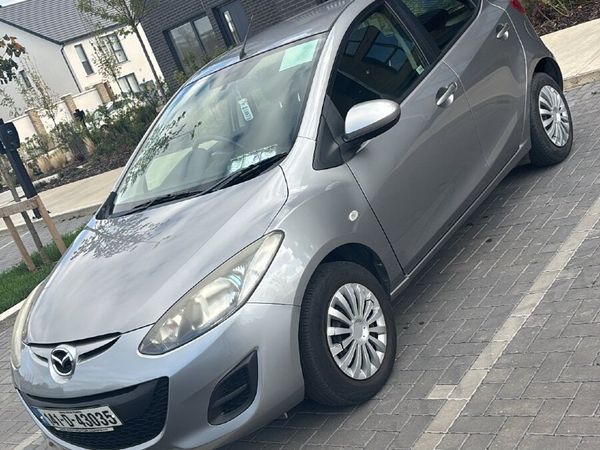 Mazda Demio MPV, Petrol, 2014, Grey
