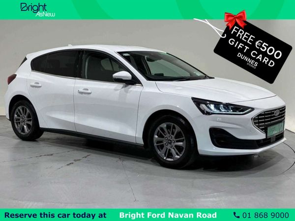 Ford Focus Hatchback, Petrol, 2023, White