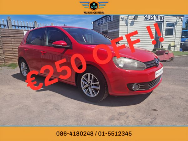 Volkswagen Golf Hatchback, Petrol, 2012, Red