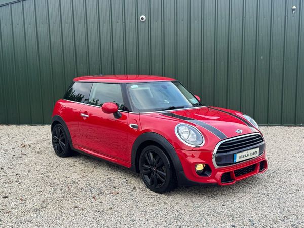 Mini Cooper Hatchback, Diesel, 2018, Red