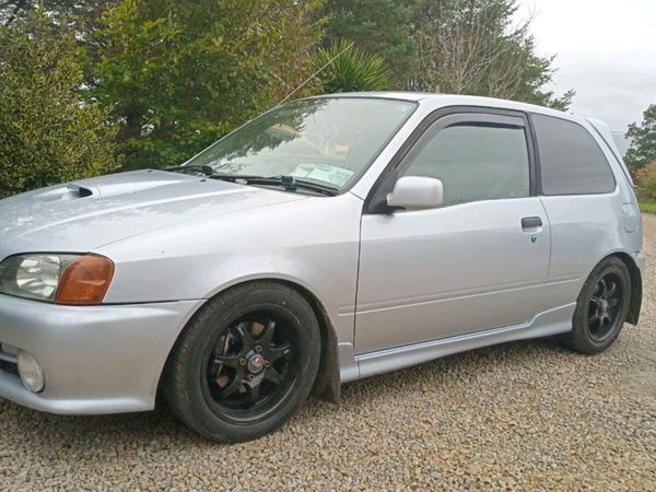Toyota Starlet Hatchback, Petrol, 1997, Silver