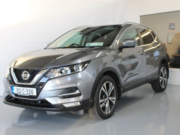 Nissan Qashqai MPV, Petrol, 2019, Grey