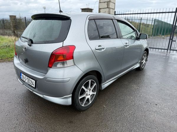 Toyota Vitz Hatchback, Petrol, 2009, Grey