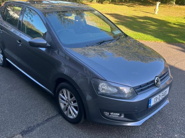Volkswagen Polo Hatchback, Petrol, 2013, Grey