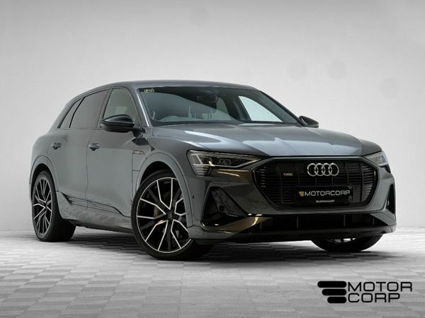 Audi e-tron SUV, Electric, 2022, Grey