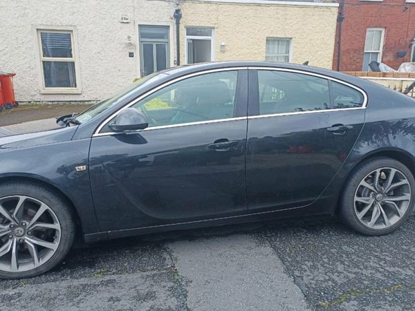 Opel Insignia MPV, Diesel, 2013, Black