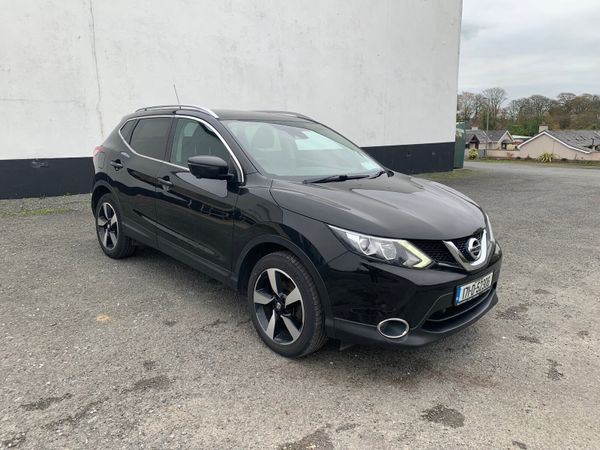 Nissan Qashqai SUV, Diesel, 2017, Black