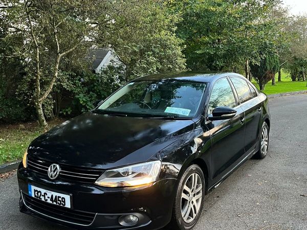 Volkswagen Jetta Saloon, Diesel, 2013, Black