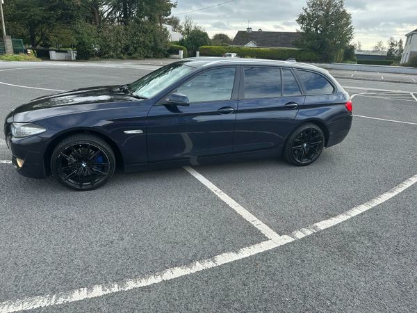 BMW 5-Series Estate, Diesel, 2011, Blue