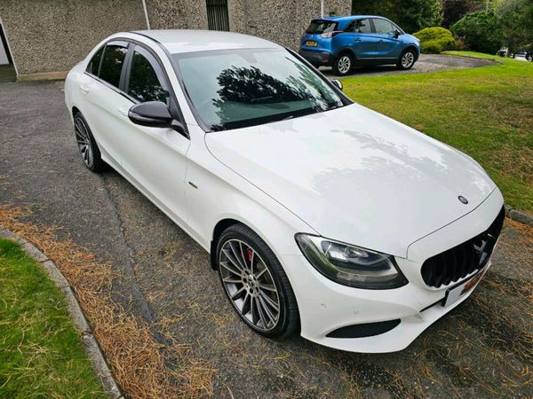 Mercedes-Benz C-Class Saloon, Diesel, 2016, White