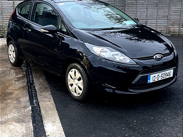 Ford Fiesta Hatchback, Diesel, 2012, Black