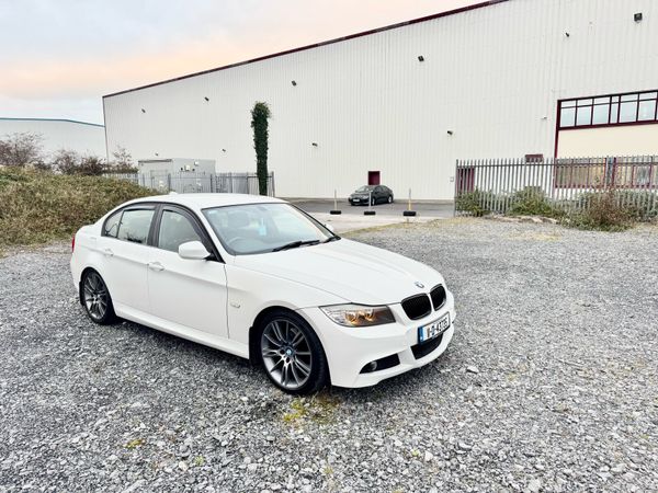 BMW 3-Series Saloon, Diesel, 2011, White