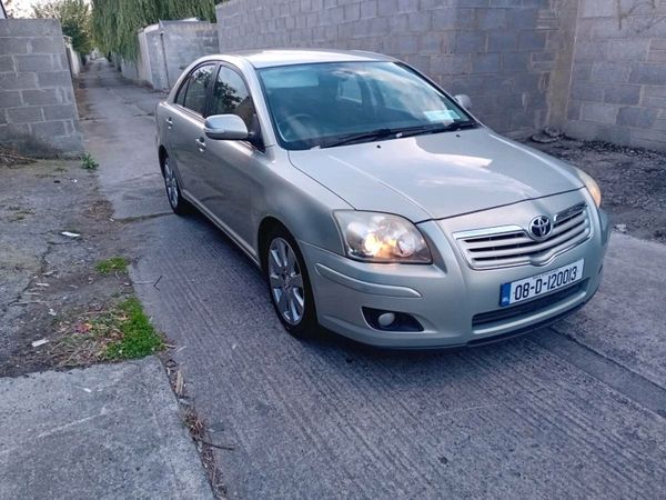 Toyota Avensis Hatchback, Diesel, 2008, Silver