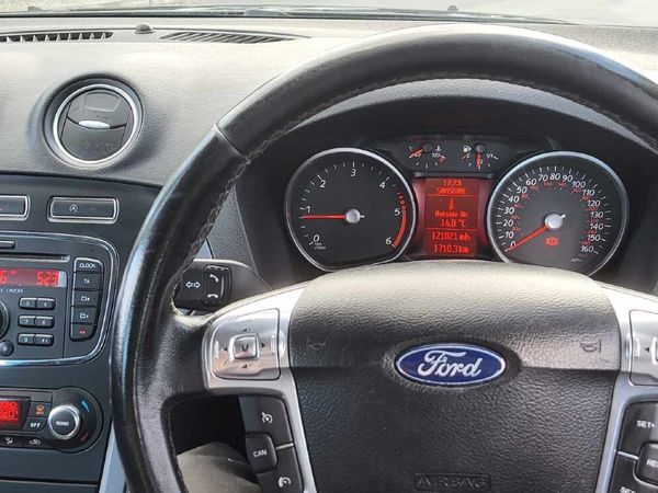 Ford Mondeo Hatchback, Diesel, 2011, Black