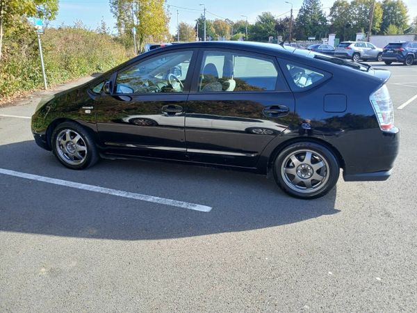 Toyota Prius Hatchback, Petrol Hybrid, 2006, Black