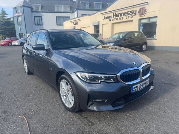 BMW 3-Series Estate, Petrol Plug-in Hybrid, 2022, Grey