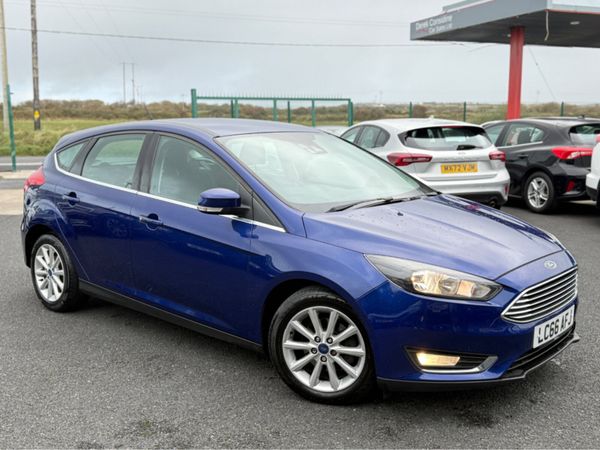 Ford Focus Hatchback, Diesel, 2017, Blue