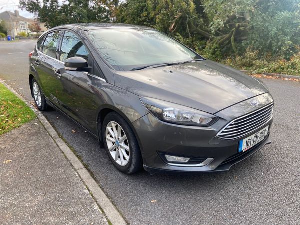 Ford Focus Hatchback, Diesel, 2016, Grey