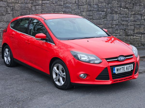 Ford Focus Hatchback, Diesel, 2013, Red