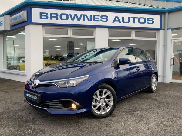 Toyota Auris Hatchback, Diesel, 2016, Blue