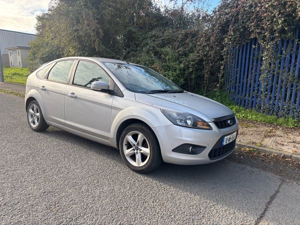 Ford Focus Hatchback, Diesel, 2010, Silver