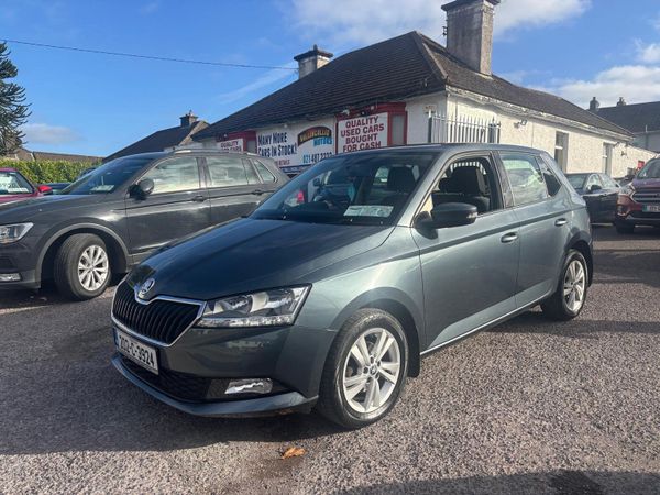 Skoda Fabia Hatchback, Petrol, 2020, Grey