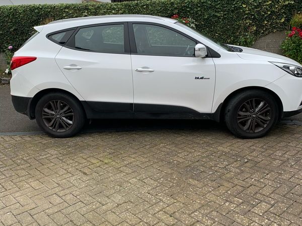 Hyundai ix35 SUV, Diesel, 2015, White