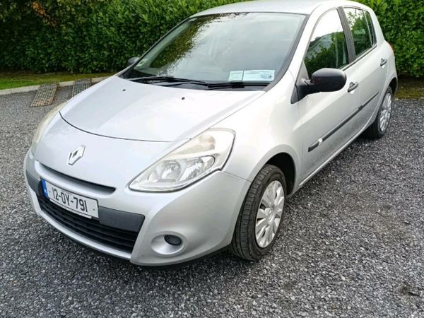 Renault Clio Hatchback, Ethanol Petrol, 2012, Silver