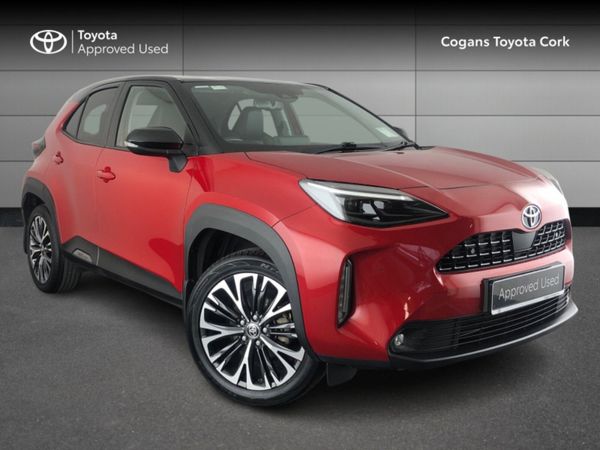 Toyota Yaris Cross Hatchback, Petrol Hybrid, 2022, Red