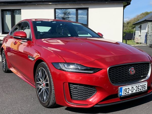 Jaguar XE Saloon, Diesel, 2019, Red