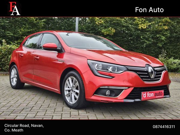 Renault Megane Hatchback, Diesel, 2017, Red