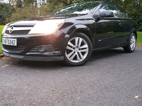 Opel Astra Hatchback, Petrol, 2007, Black