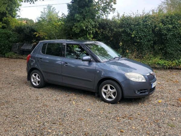 Skoda Fabia Hatchback, Petrol, 2007, Grey