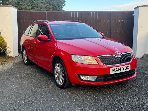 Skoda Octavia Estate, Diesel, 2014, Red