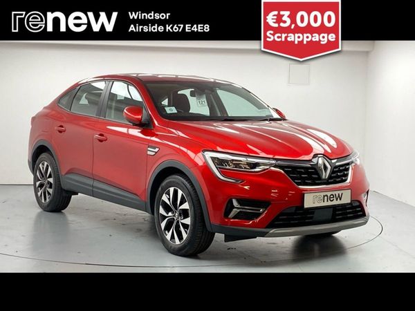 Renault Arkana Hatchback, Petrol, 2024, Red