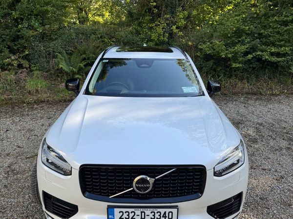 Volvo XC90 SUV, Petrol Plug-in Hybrid, 2023, White