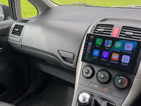 Toyota Auris Hatchback, Petrol, 2008, Grey