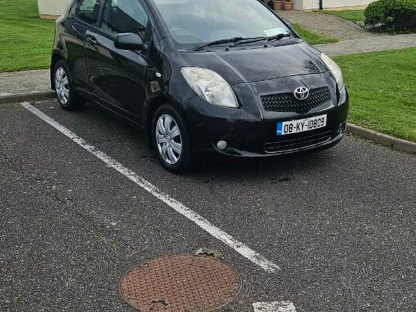 Toyota Yaris Hatchback, Petrol, 2008, Black