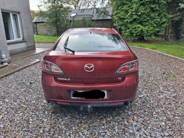 Mazda Mazda6 Hatchback, Diesel, 2009, Red